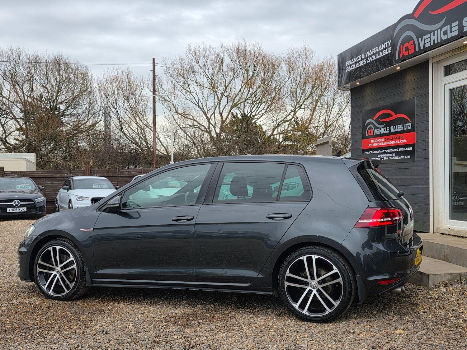 Used Volkswagen Golf 2015 for sale - 76964949: Photo 8