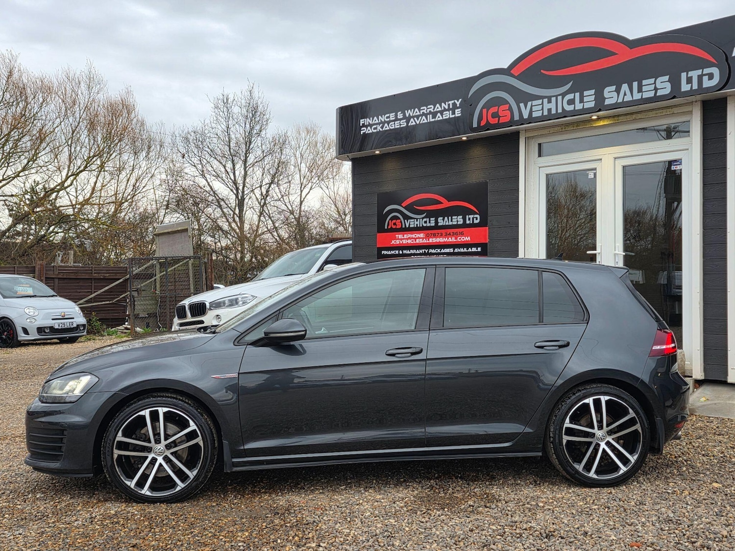 Used Volkswagen Golf 2015 for sale - 76964949: Photo 9