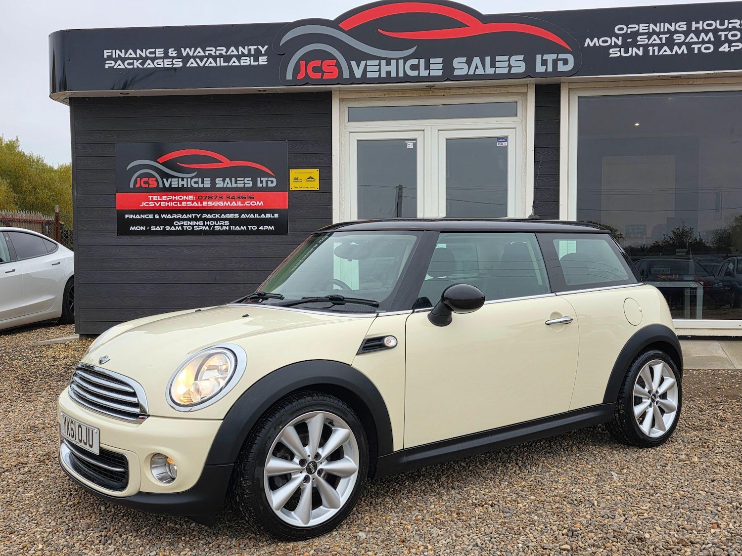 Used MINI Hatch 2011 for sale - 76599455: Photo 10