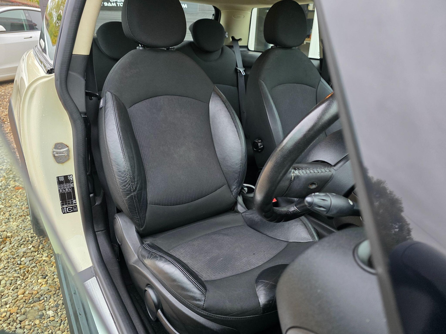 Used MINI Hatch 2011 for sale - 76599455: Photo 14