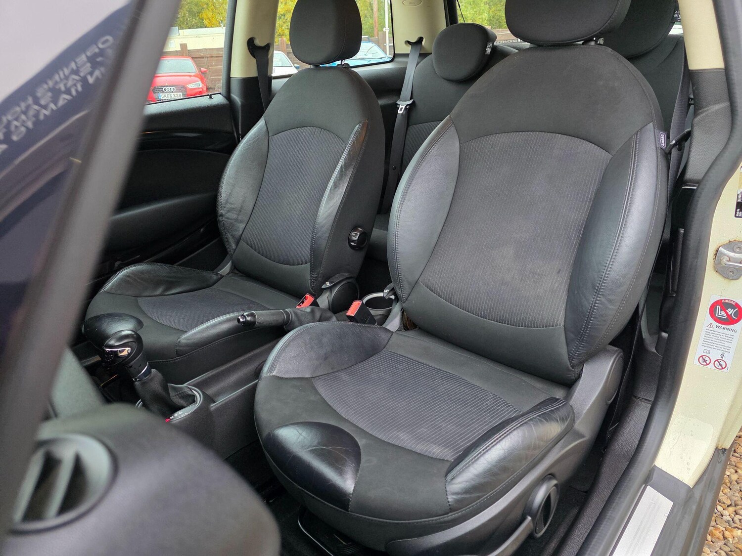 Used MINI Hatch 2011 for sale - 76599455: Photo 18