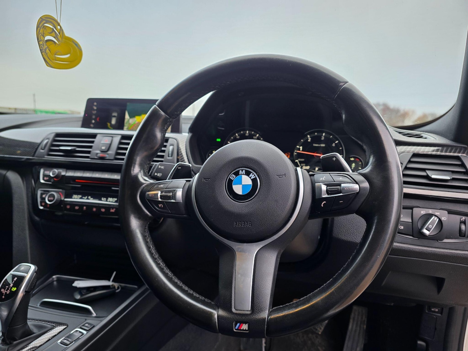 Used BMW 3 Series 2018 for sale - 77266602: Photo 24