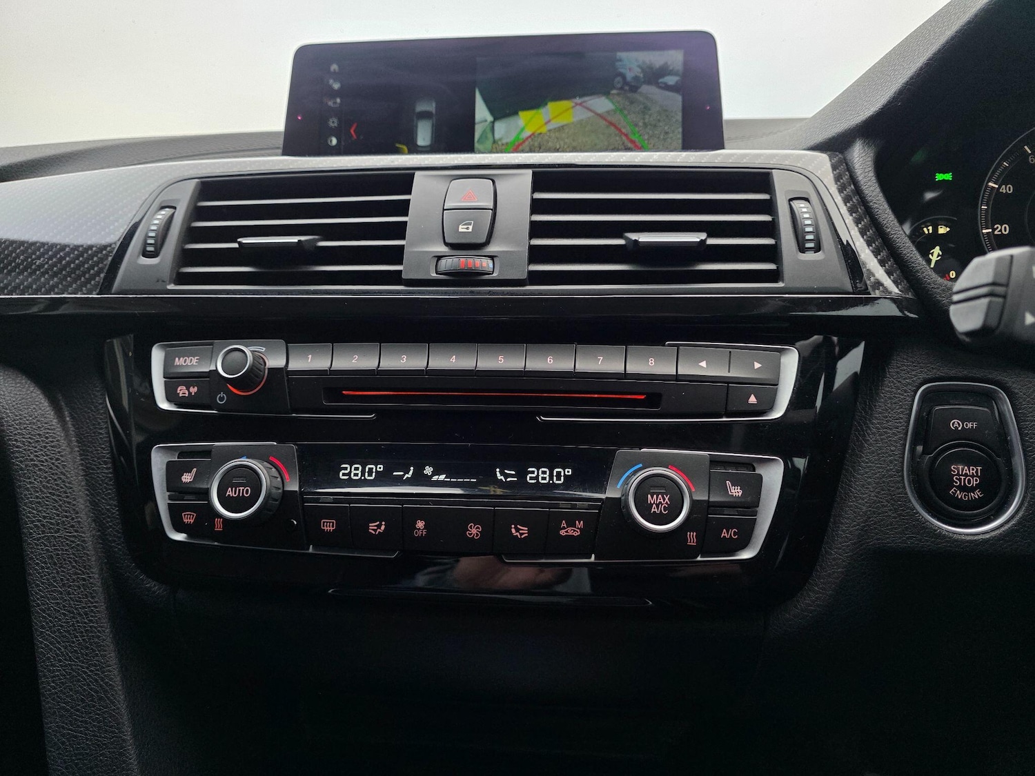 Used BMW 3 Series 2018 for sale - 77266602: Photo 30