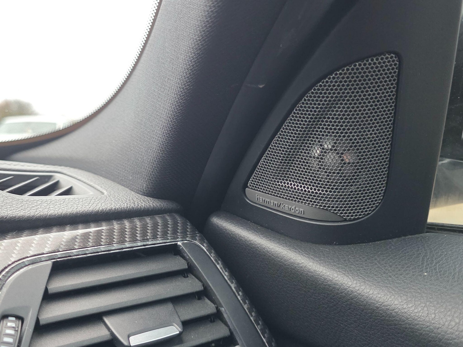 Used BMW 3 Series 2018 for sale - 77266602: Photo 41