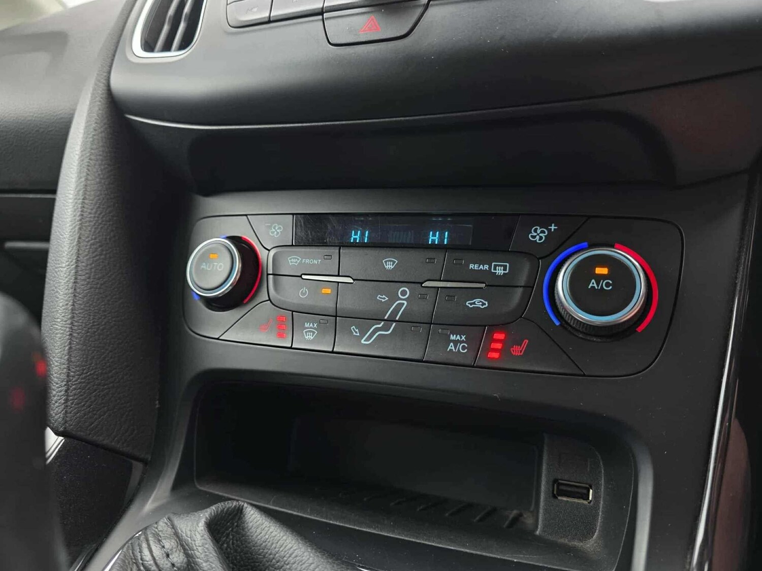 Used Ford Focus 2016 for sale - 76599466: Photo 23