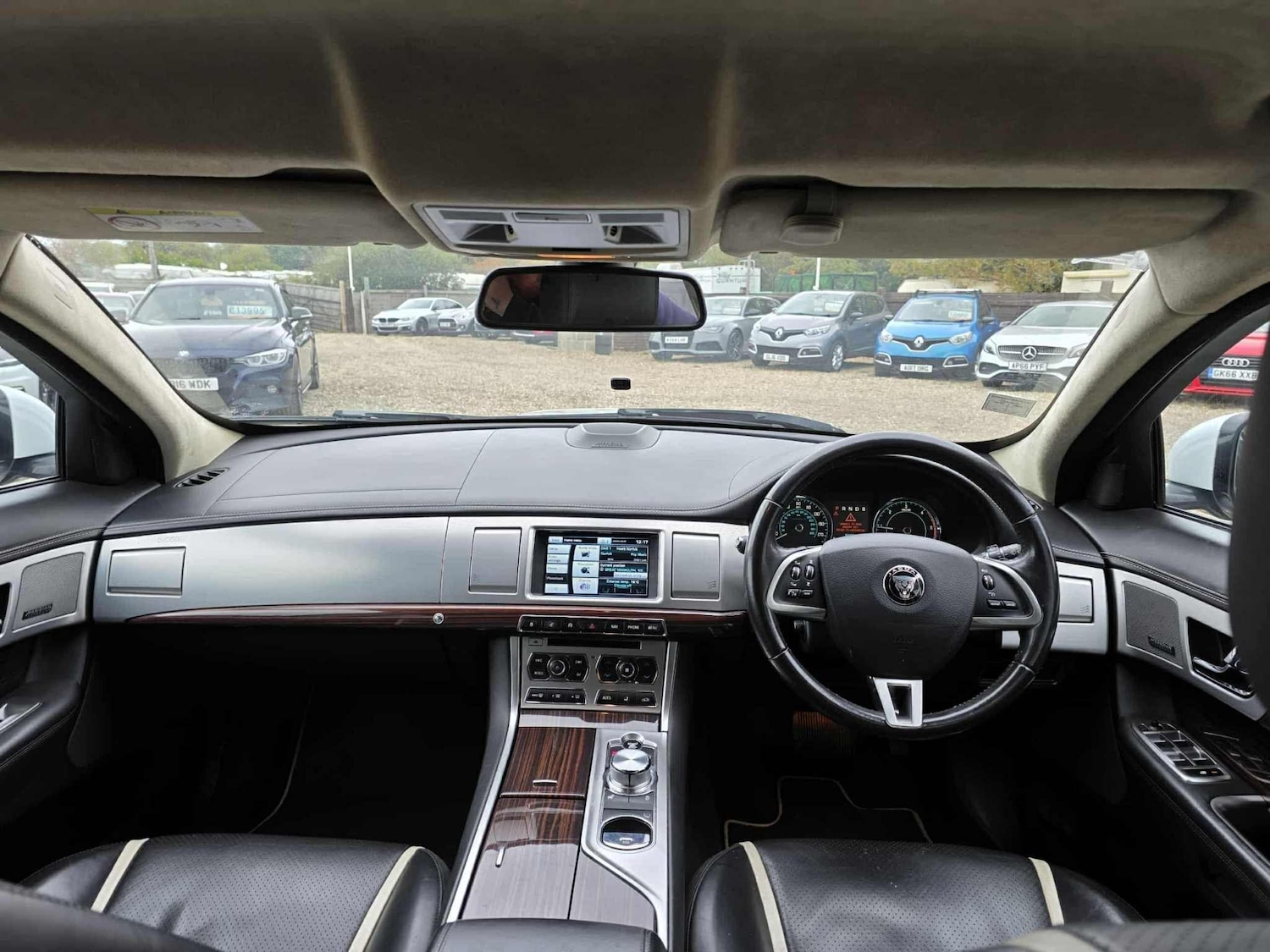 Used Jaguar XF 2014 for sale - 76599428: Photo 19