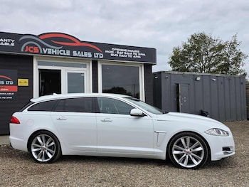 Used Jaguar XF 2014 for sale - 76599428: Photo