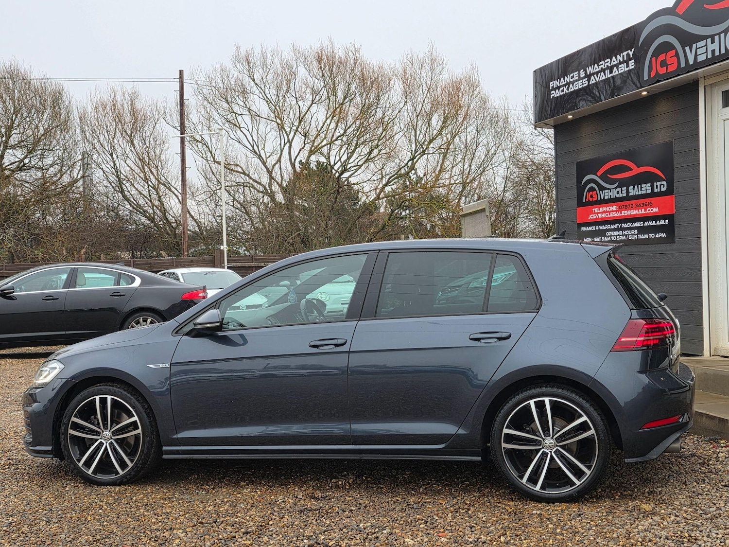 Used Volkswagen Golf 2018 for sale - 77021004: Photo 10
