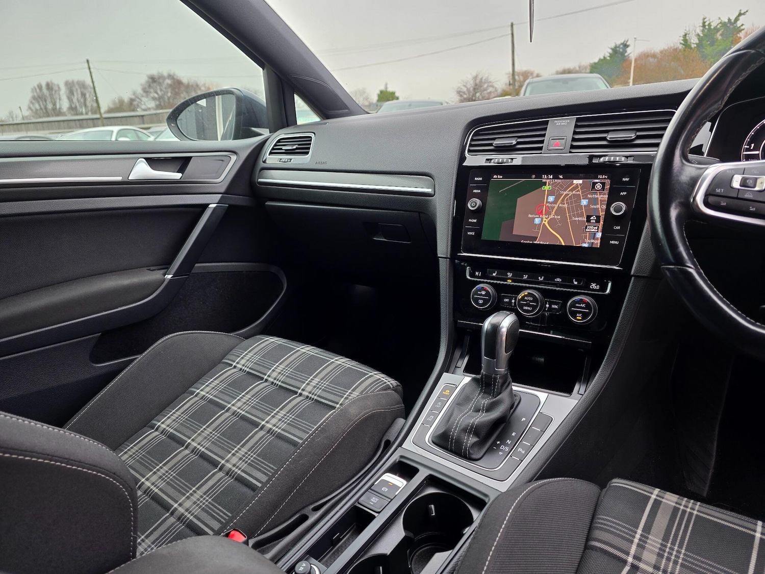 Used Volkswagen Golf 2018 for sale - 77021004: Photo 22