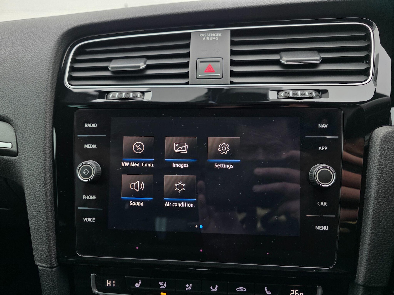 Used Volkswagen Golf 2018 for sale - 77021004: Photo 29