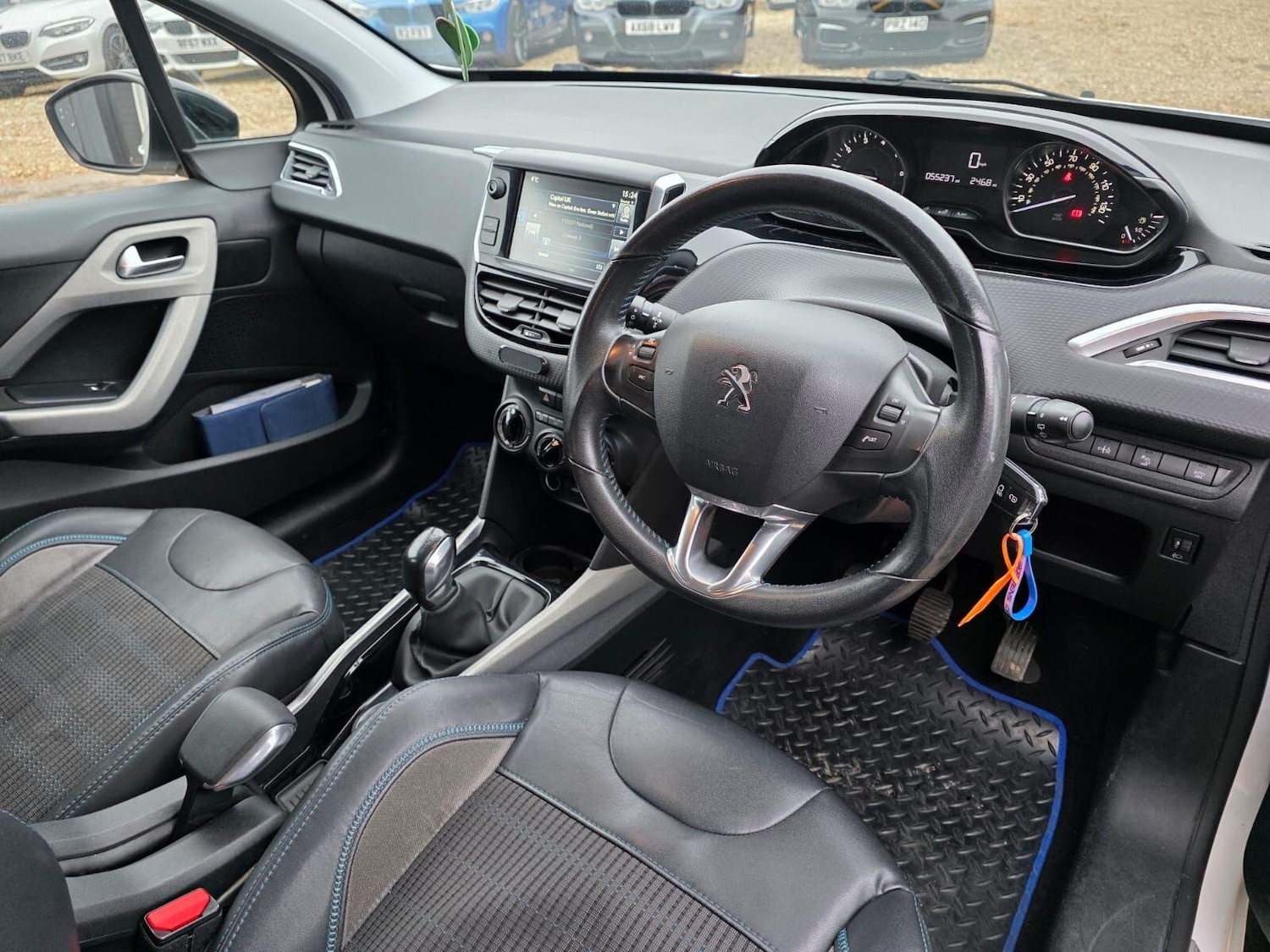 Used Peugeot 2008 2015 for sale - 77166668: Photo 12