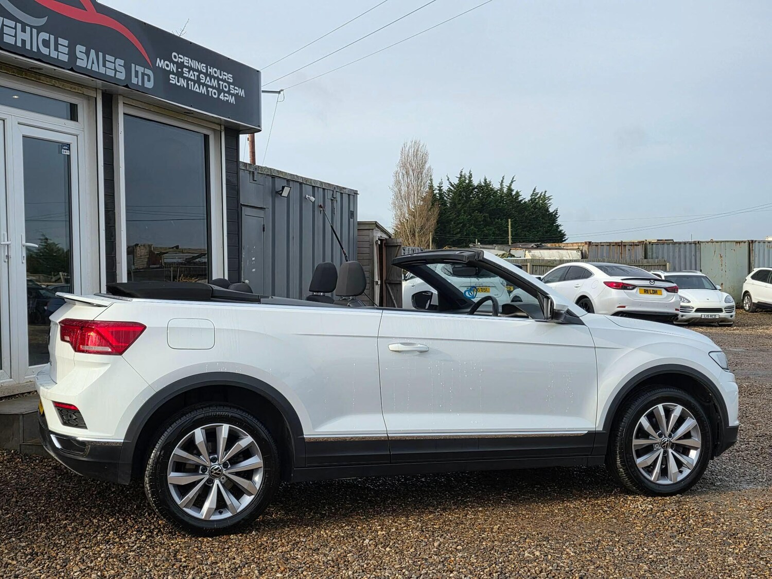 Used Volkswagen T-Roc for sale - 77695705: Photo 22