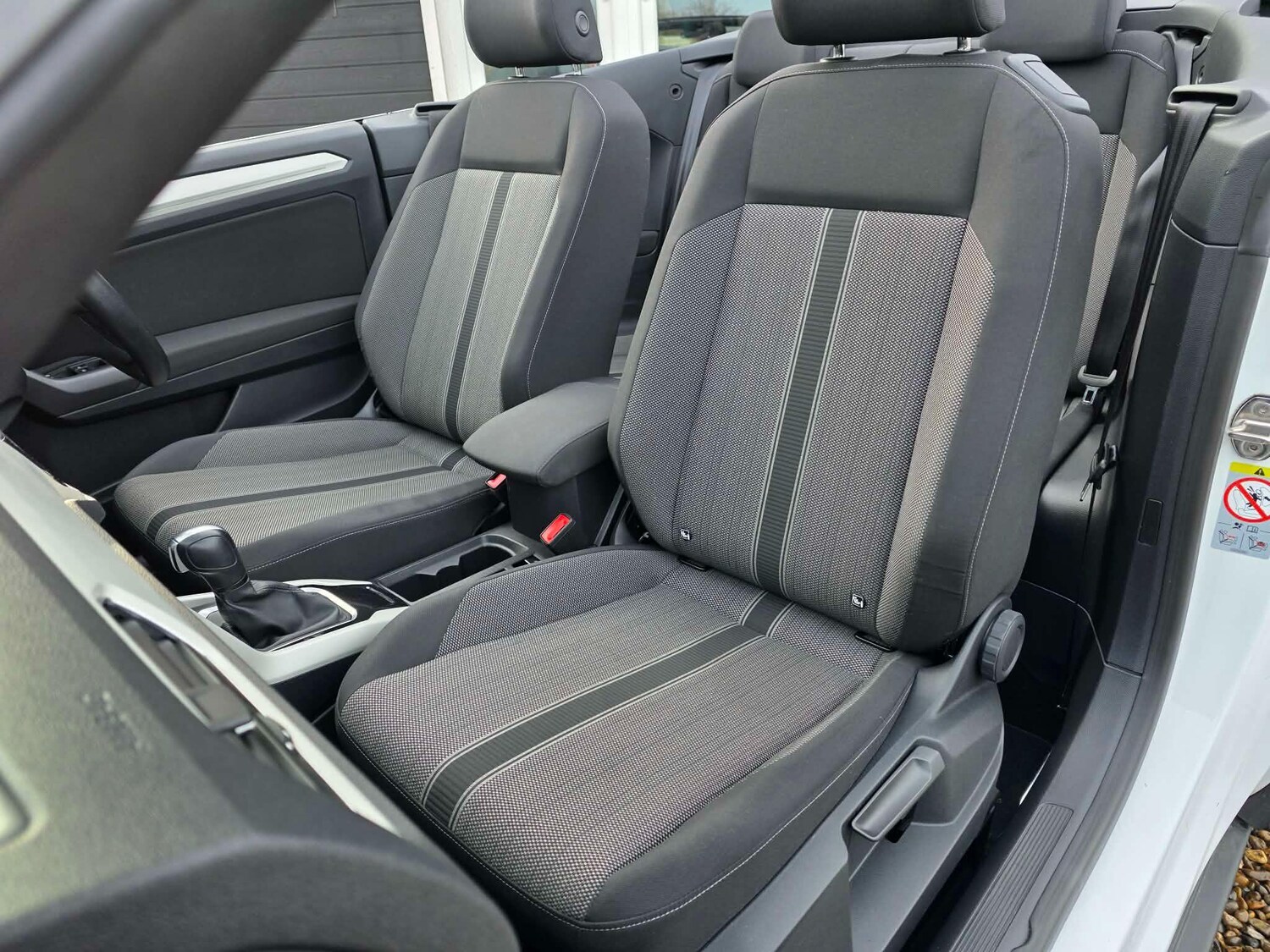 Used Volkswagen T-Roc for sale - 77695705: Photo 29