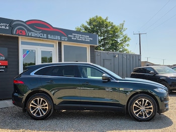 Used Jaguar F-Pace 2017 for sale - 78843107: Photo