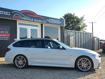 Used BMW 3 Series 2015 for sale - 79520482: Photo