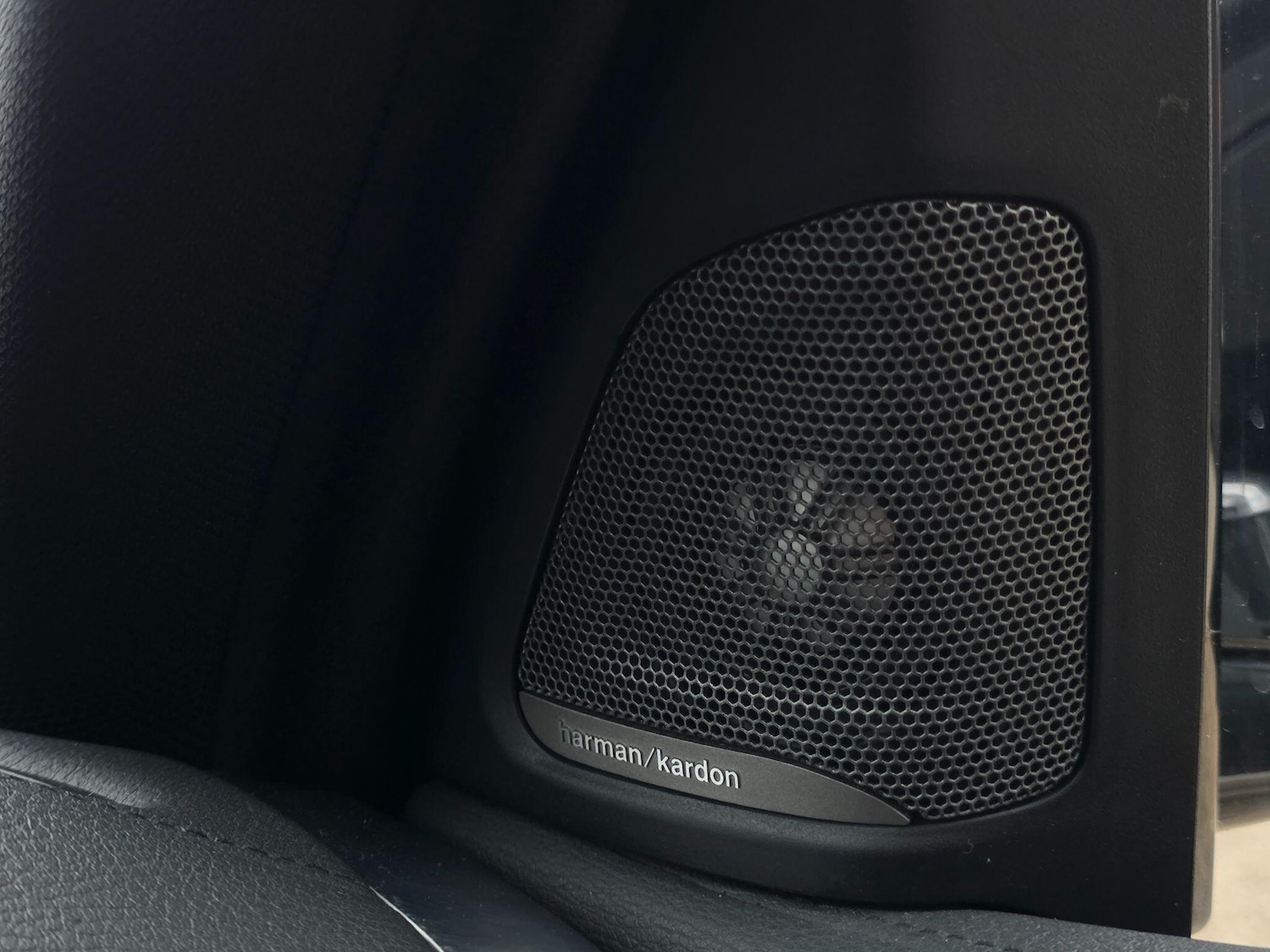 Used BMW X6 2018 for sale - 76992950: Photo 43