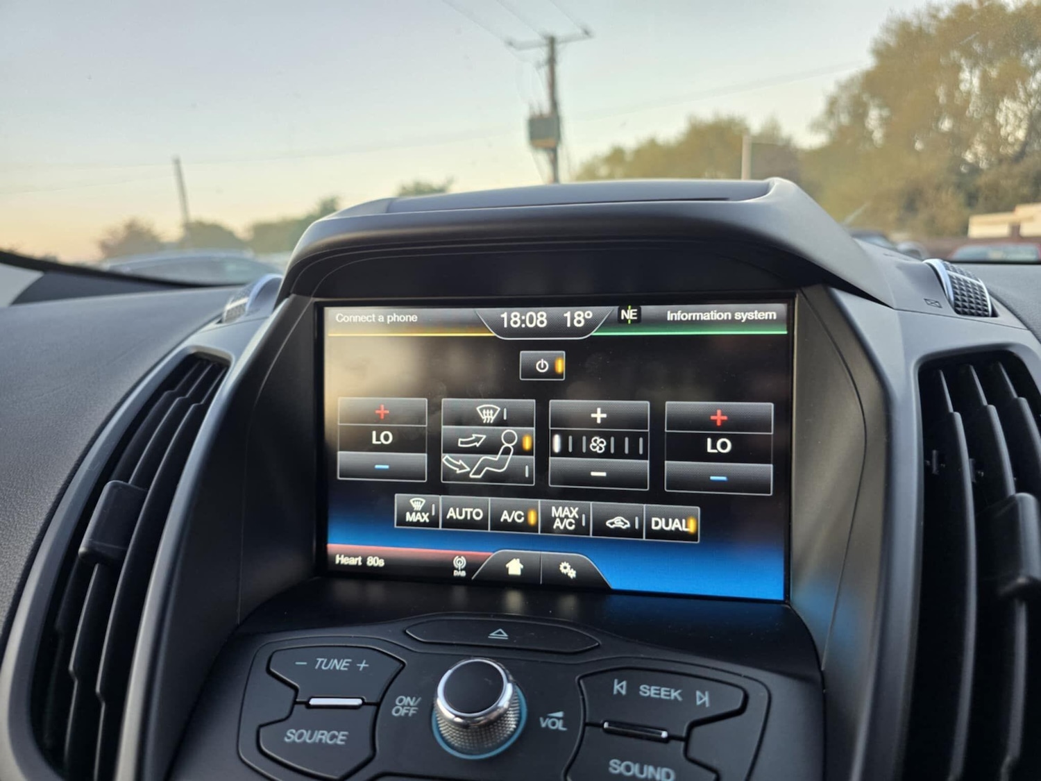 Used Ford Kuga 2016 for sale - 76599427: Photo 28