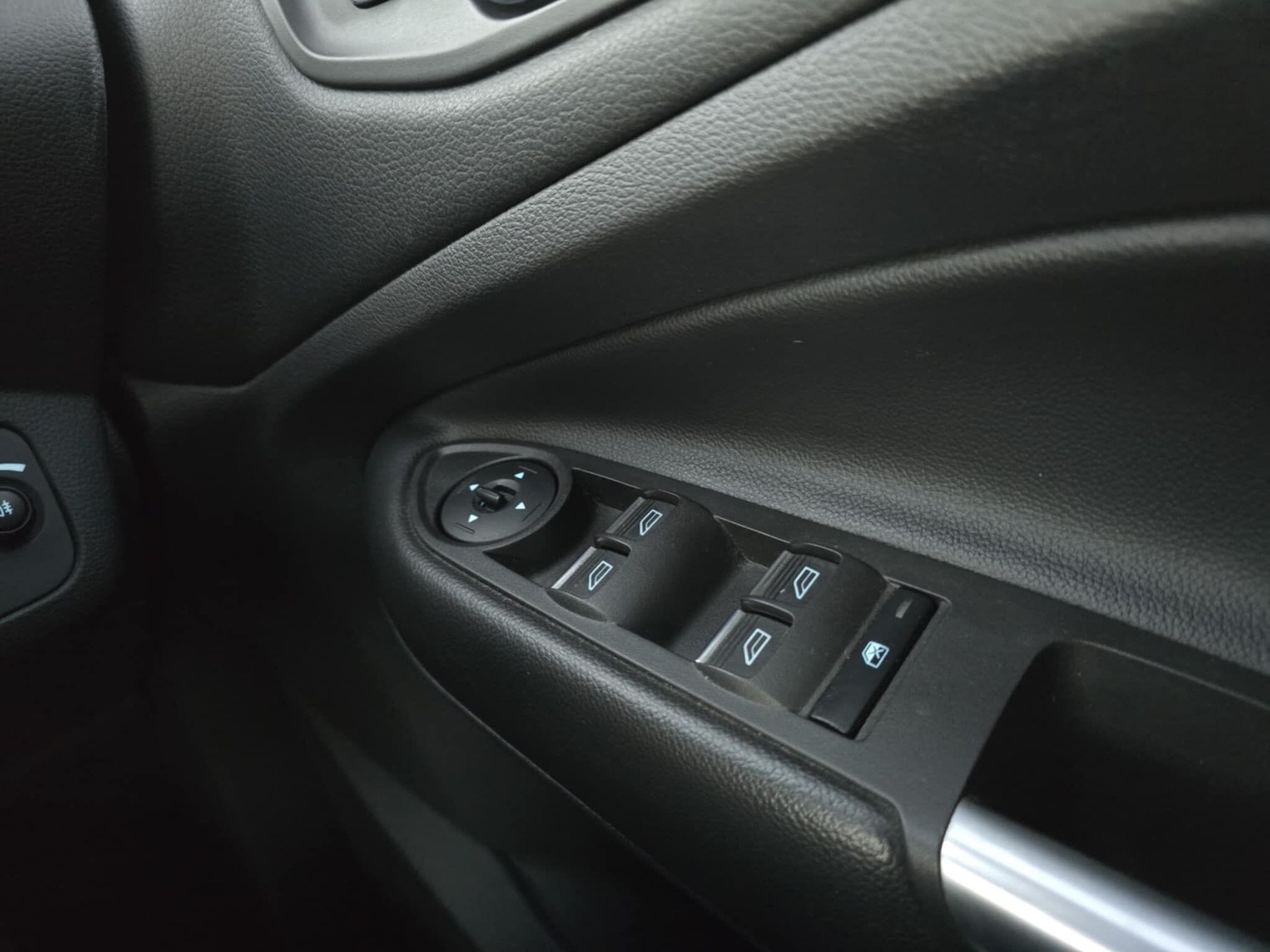 Used Ford Kuga 2016 for sale - 76599427: Photo 30