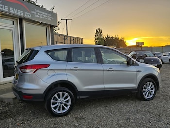 Used Ford Kuga 2016 for sale - 76599427: Photo