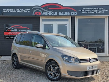 Used Volkswagen Touran 2013 for sale - 78388149: Photo