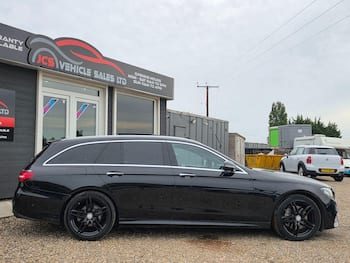 Used Mercedes-Benz E Class 2017 for sale - 79740434: Photo
