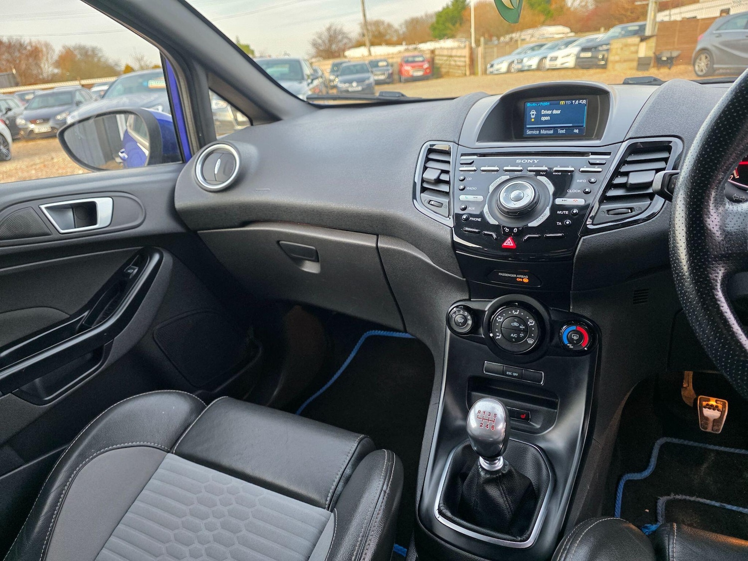 Used Ford Fiesta 2014 for sale - 77057498: Photo 17