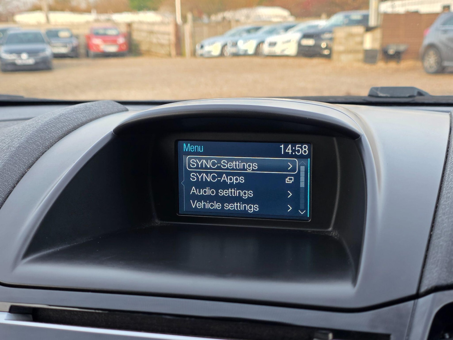 Used Ford Fiesta 2014 for sale - 77057498: Photo 23