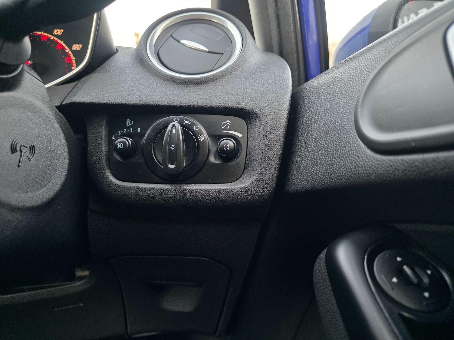 Used Ford Fiesta 2014 for sale - 77057498: Photo 26