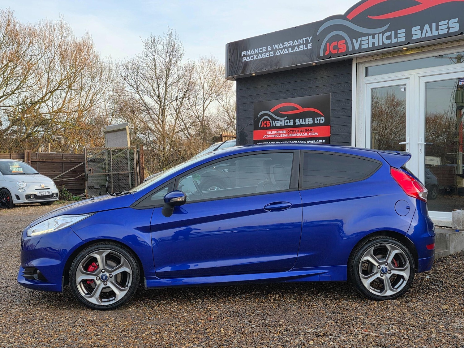 Used Ford Fiesta 2014 for sale - 77057498: Photo 9