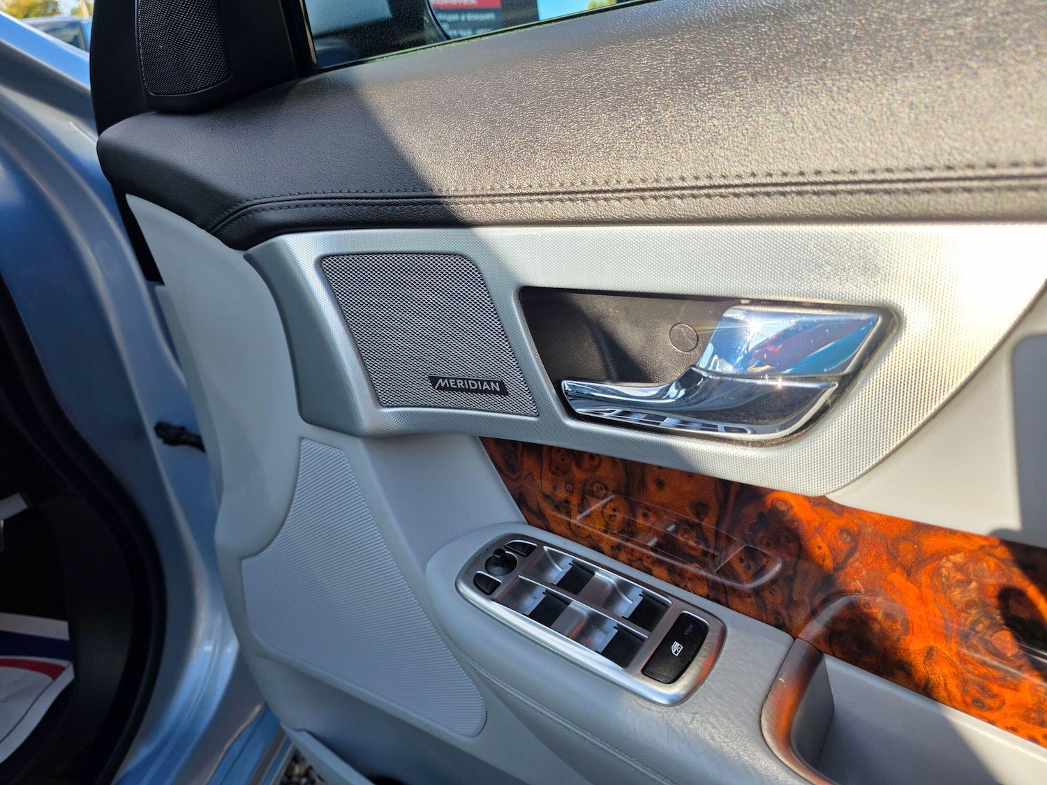 Used Jaguar XF 2014 for sale - 76599410: Photo 21