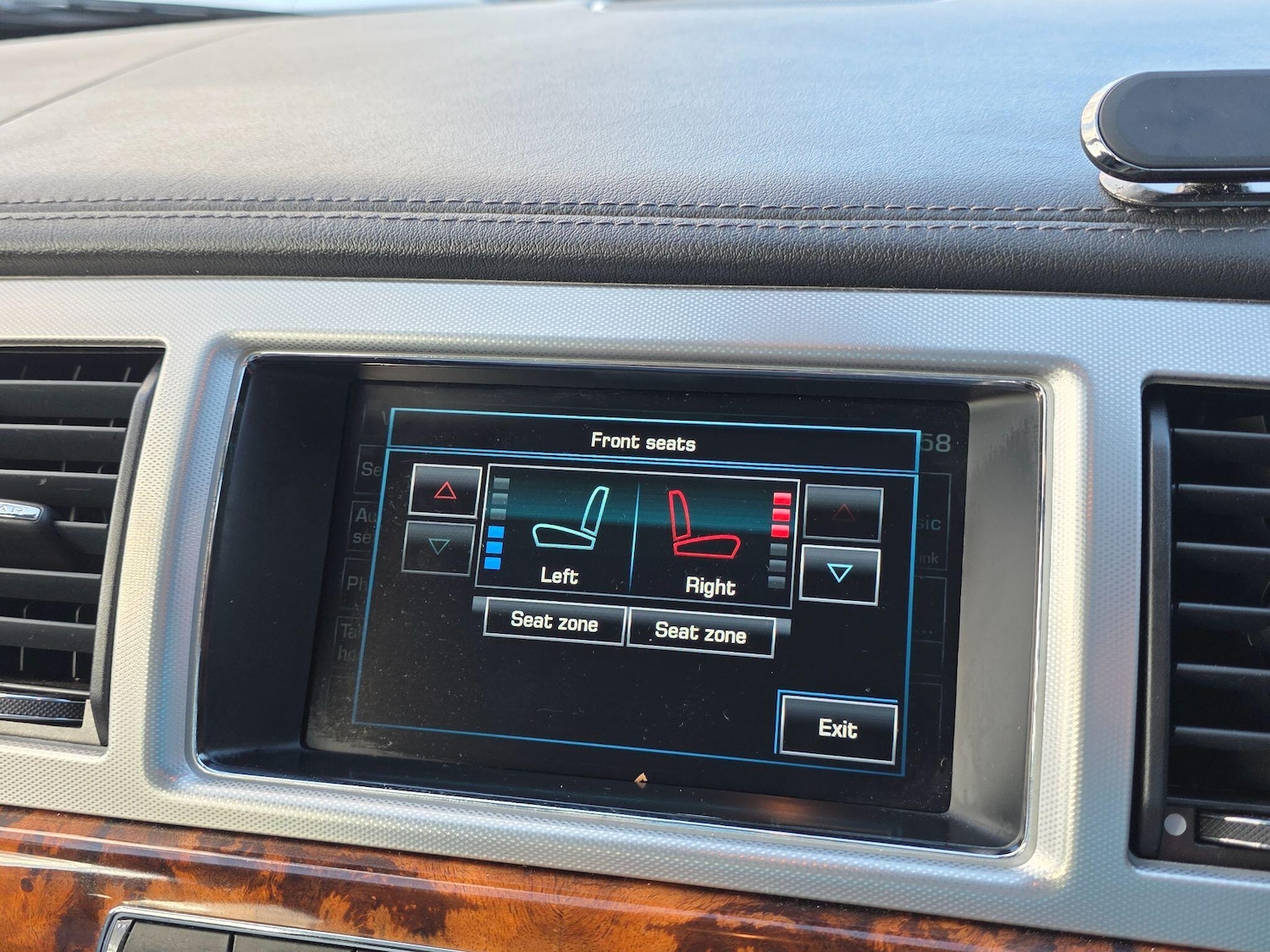 Used Jaguar XF 2014 for sale - 76599410: Photo 32