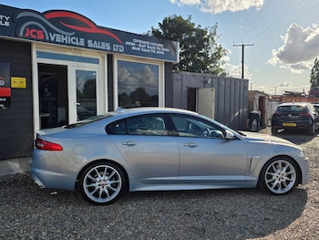 Used Jaguar XF 2014 for sale - 76599410: Photo