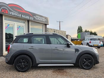 Used MINI Countryman 2018 for sale - 79741701: Photo