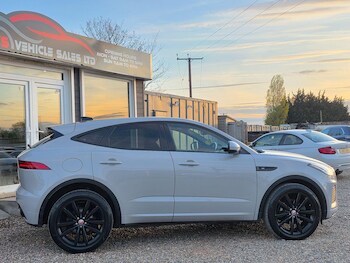 Used Jaguar E-Pace 2019 for sale - 78245432: Photo