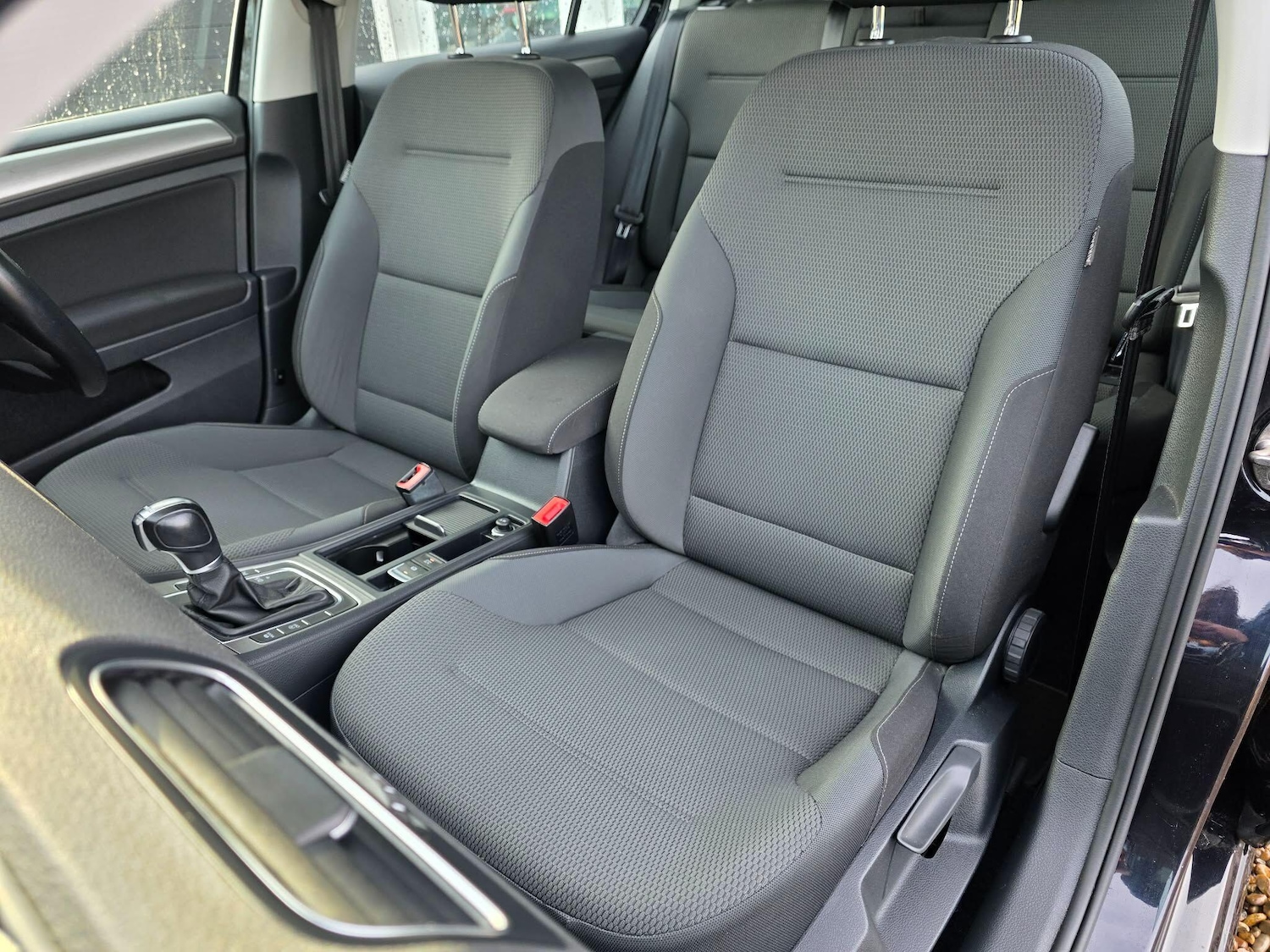 Used Volkswagen Golf 2016 for sale - 77696162: Photo 20