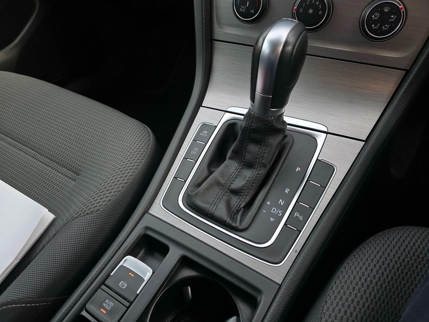 Used Volkswagen Golf 2016 for sale - 77696162: Photo 26