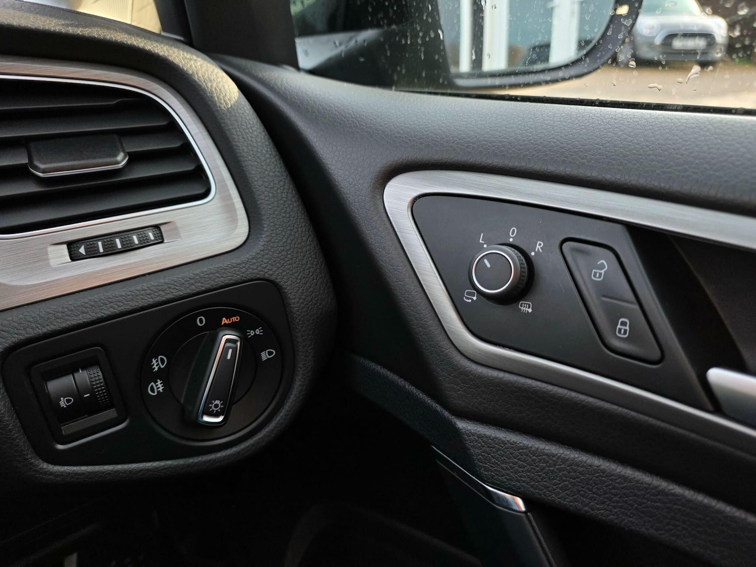 Used Volkswagen Golf 2016 for sale - 77696162: Photo 36