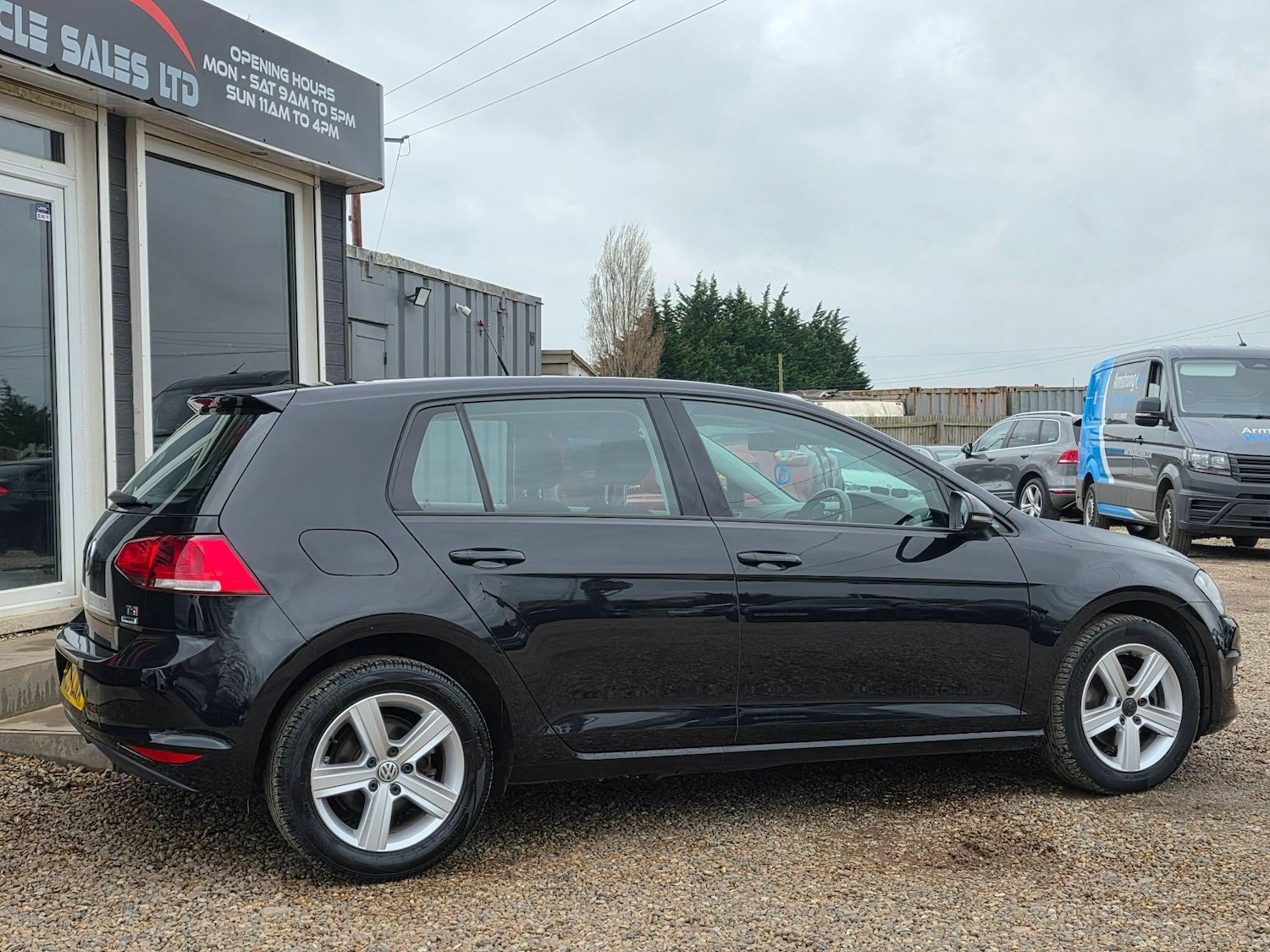 Used Volkswagen Golf 2016 for sale - 77696162: Photo 5