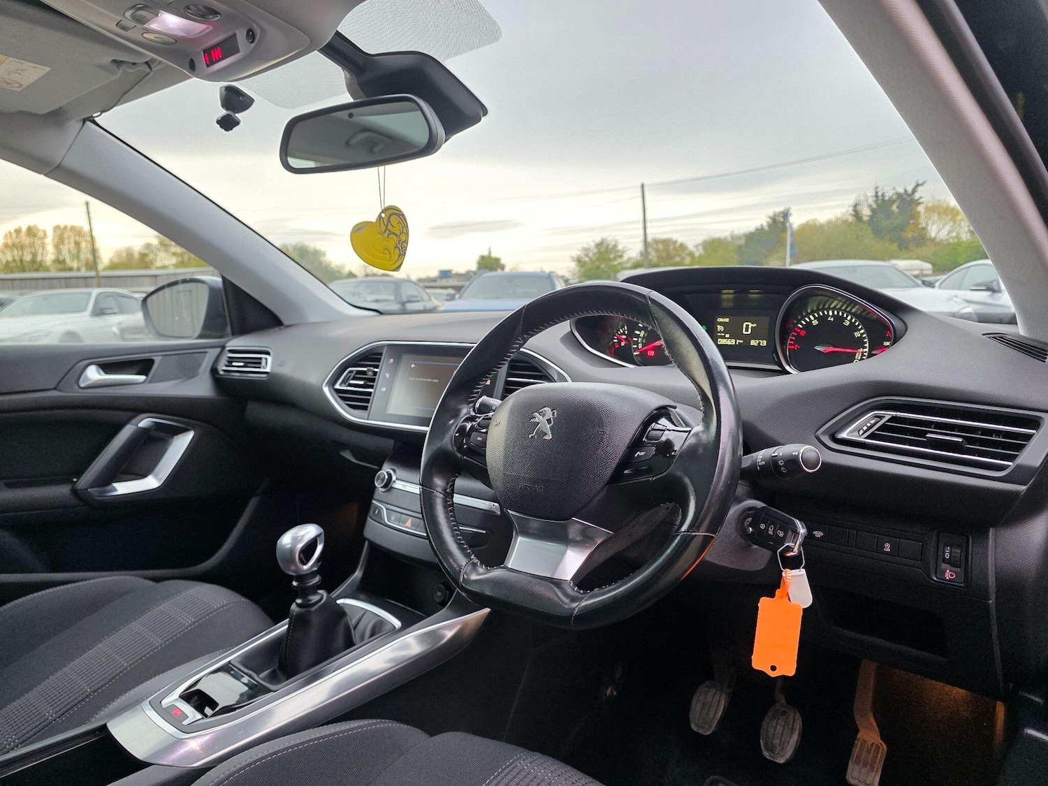 Used Peugeot 308 2018 for sale - 78205031: Photo 15