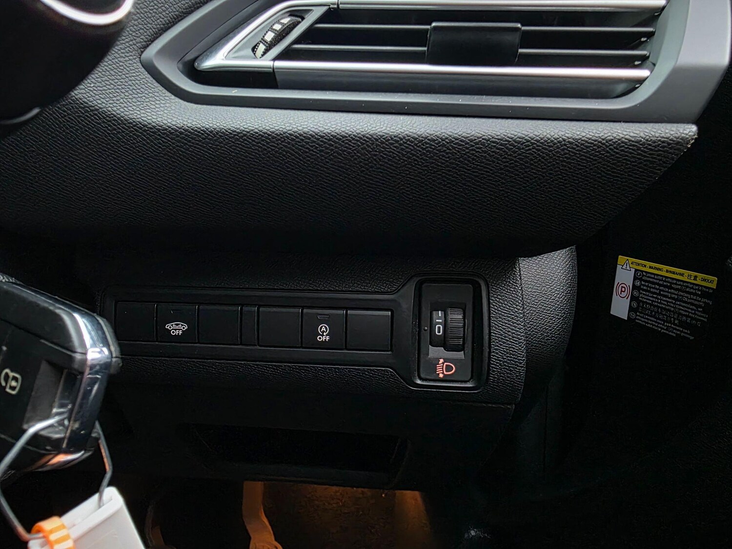 Used Peugeot 308 2018 for sale - 78205031: Photo 35