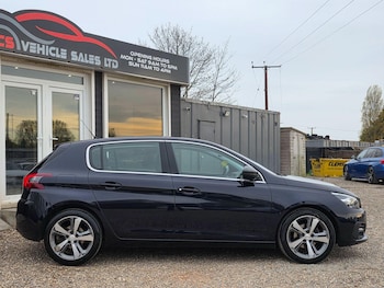 Used Peugeot 308 2018 for sale - 78205031: Photo