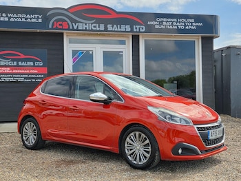 Used Peugeot 208 2015 for sale - 78601841: Photo