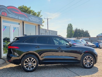 Used Jaguar F-Pace 2018 for sale - 79180692: Photo
