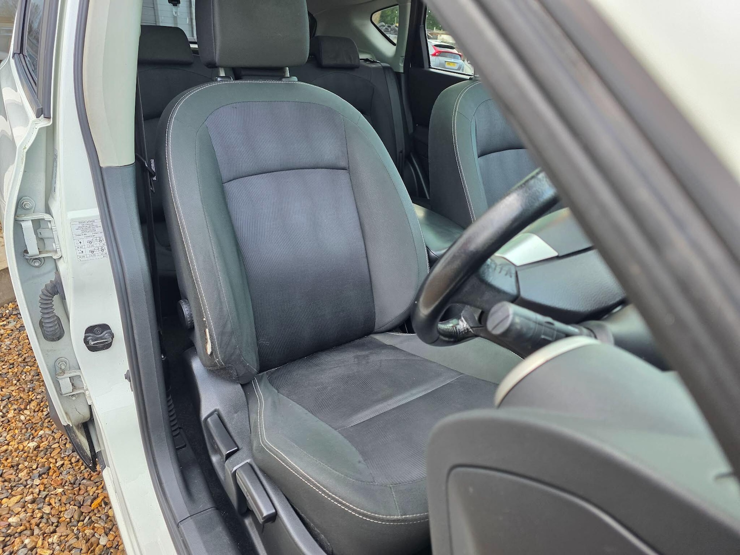 Used Nissan Qashqai 2012 for sale - 76855701: Photo 14