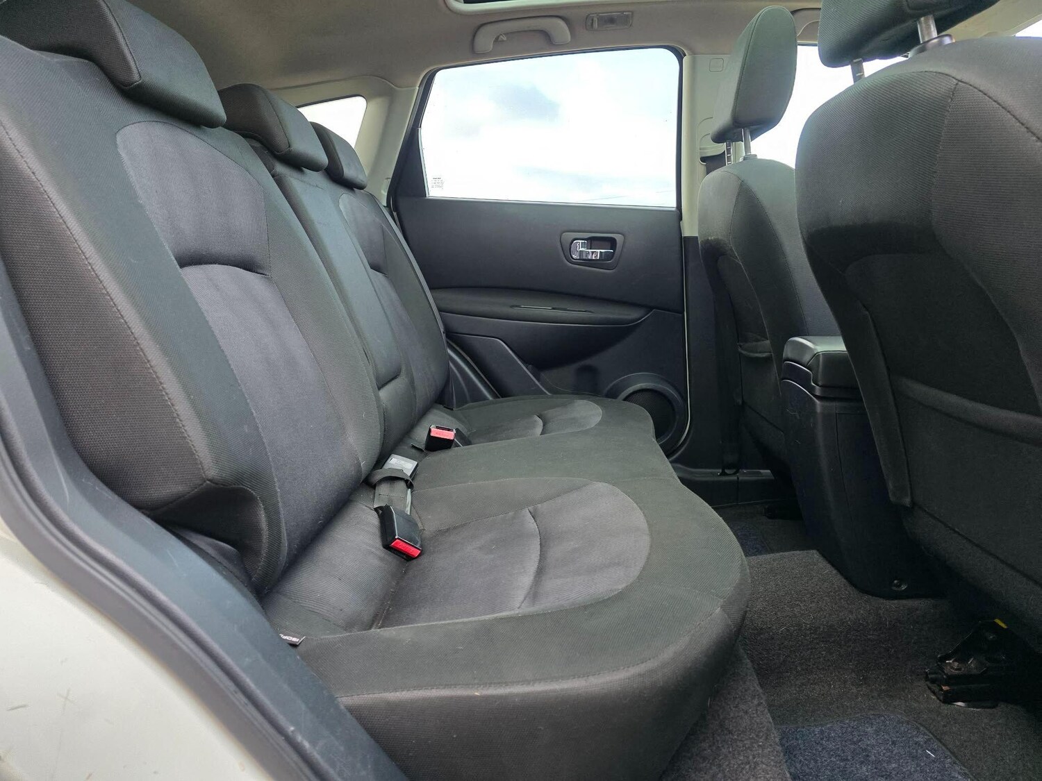 Used Nissan Qashqai 2012 for sale - 76855701: Photo 16