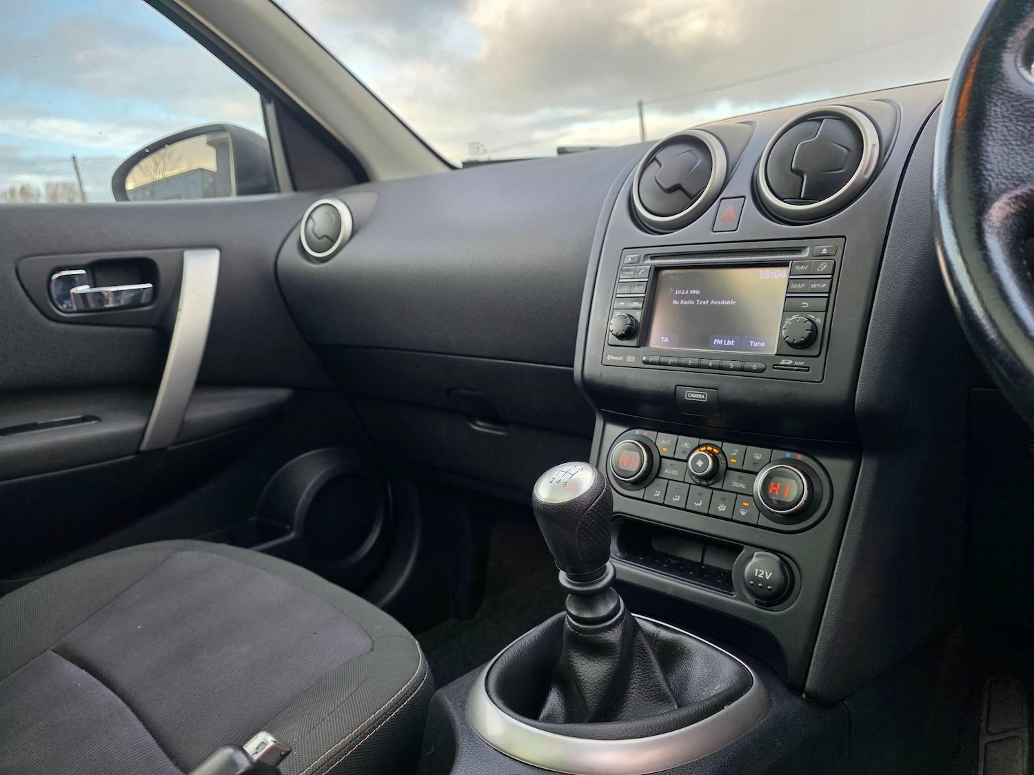 Used Nissan Qashqai 2012 for sale - 76855701: Photo 20