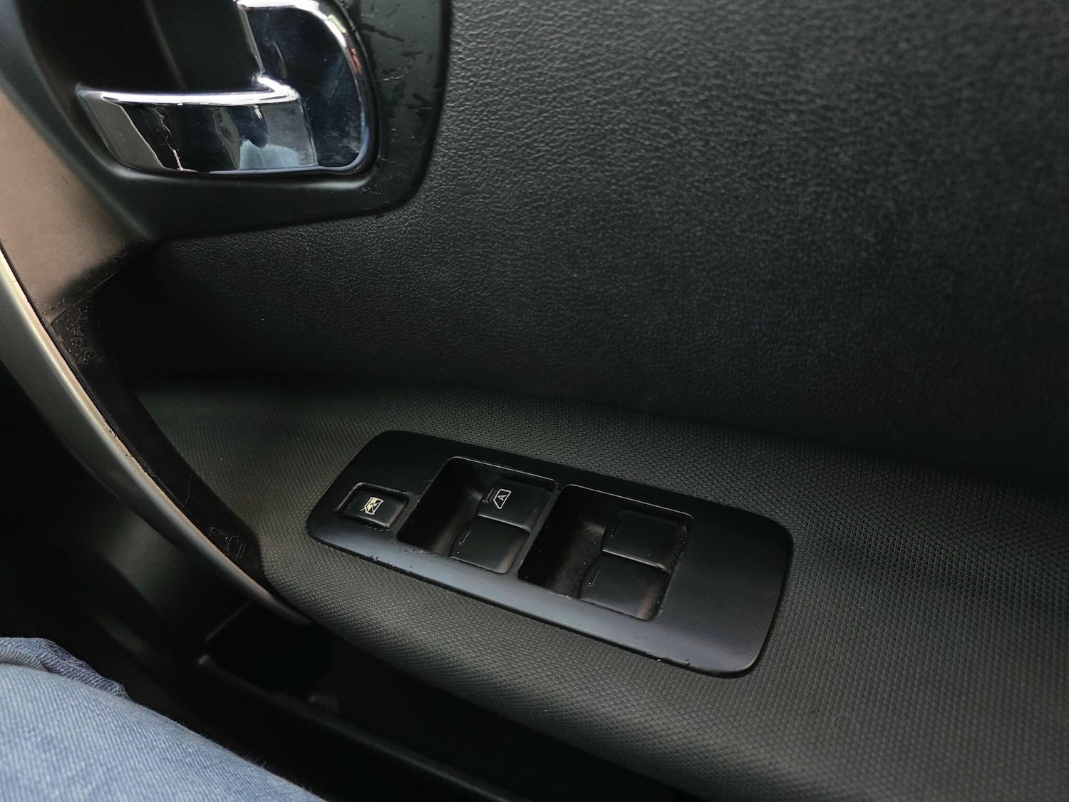 Used Nissan Qashqai 2012 for sale - 76855701: Photo 27