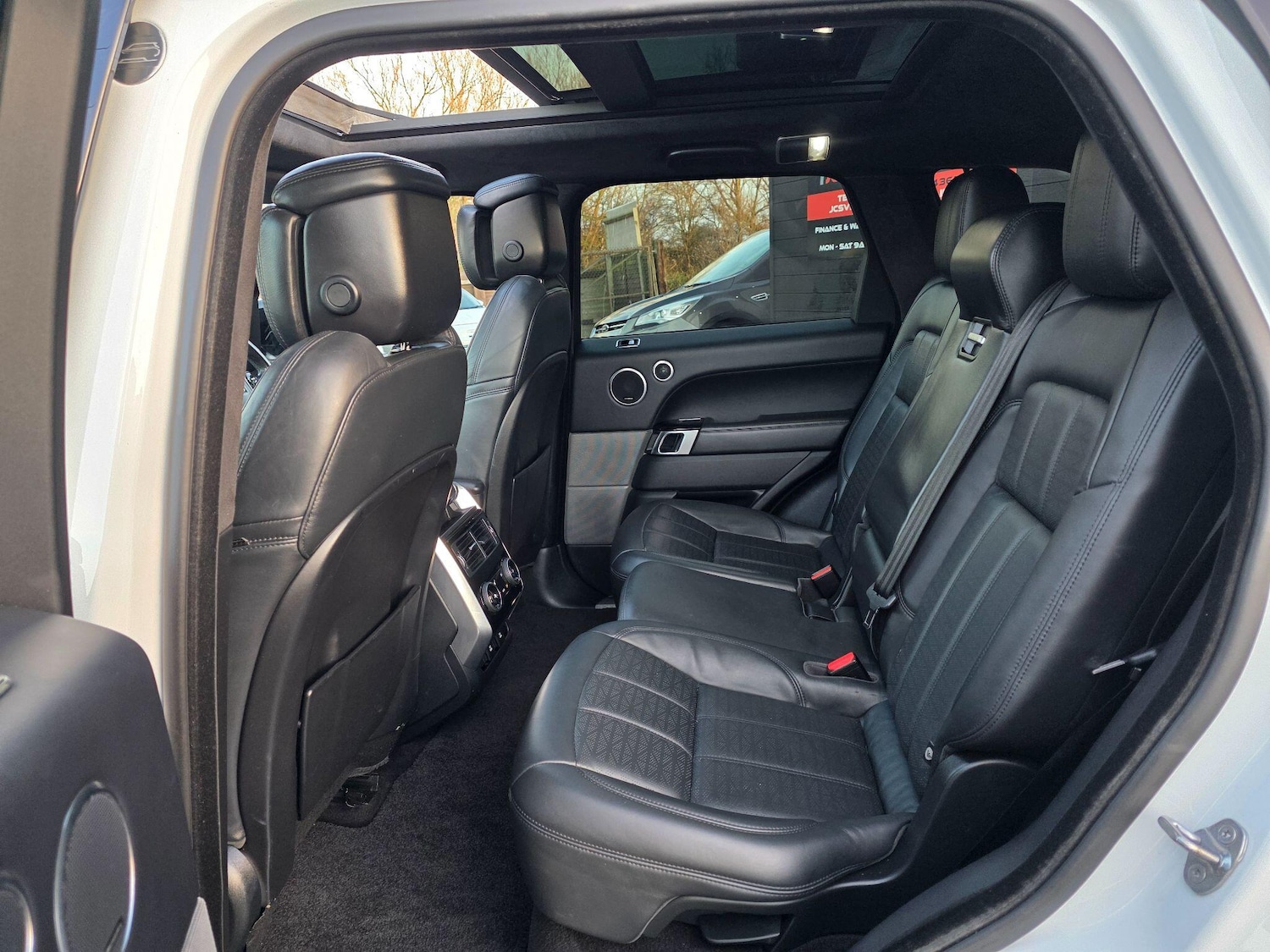 Used Land Rover Range Rover Sport 2018 for sale - 77015626: Photo 39