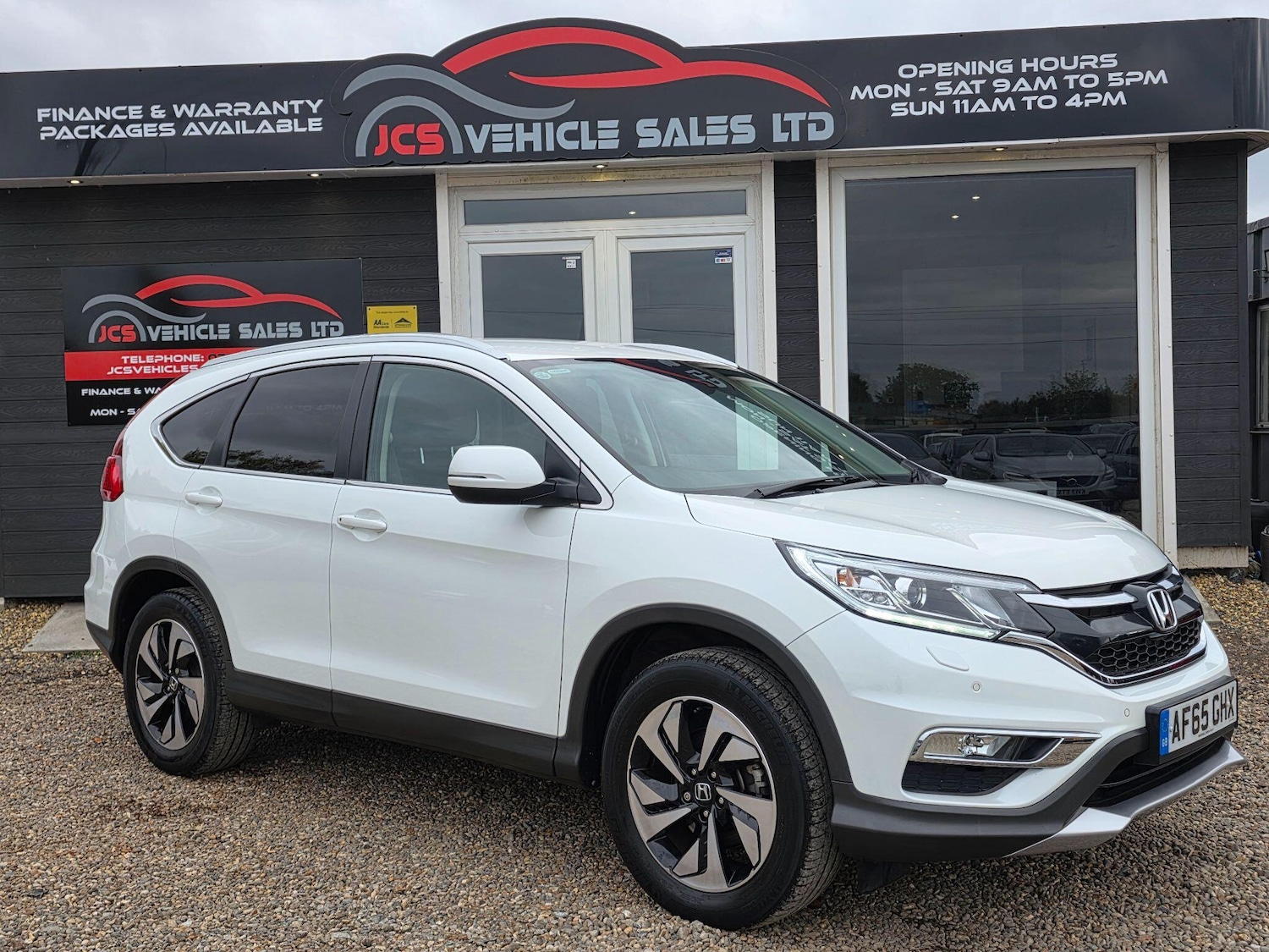 Used Honda CR-V 2015 for sale - 76599425: Photo 2