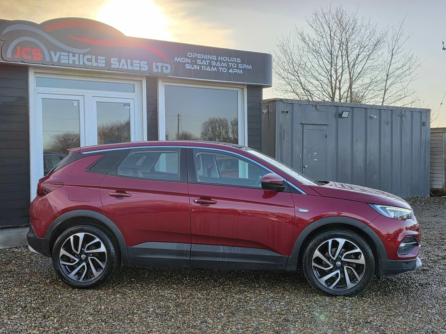 Used Vauxhall Grandland X 2018 for sale - 76689597: Photo 3